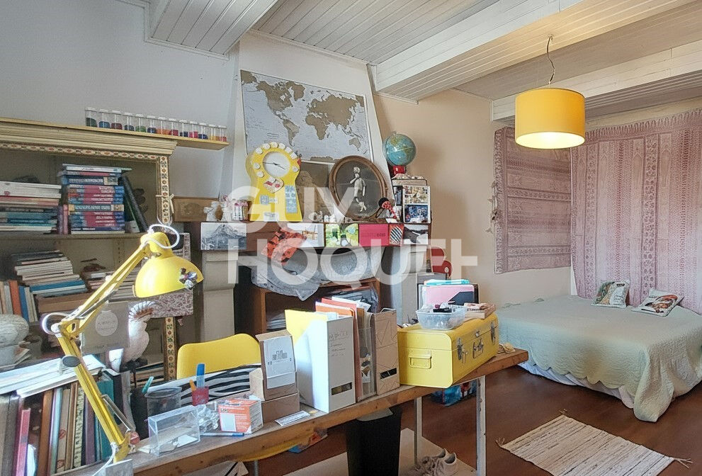 Malaucène - Maison de village avec vue - 7 pièces de 179 m² - Jardin, Terrasse , Garage et Cave