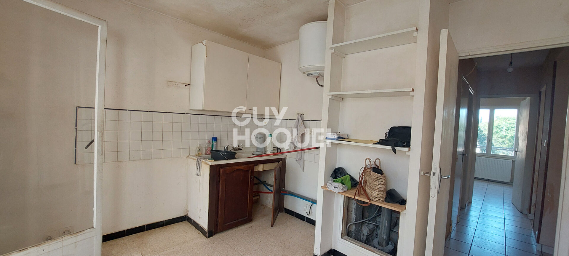 Appartement T3 de 63 m² (61.62 m² Loi Carrez) - 2 chambres - Terrasse - Cave et Stationnement