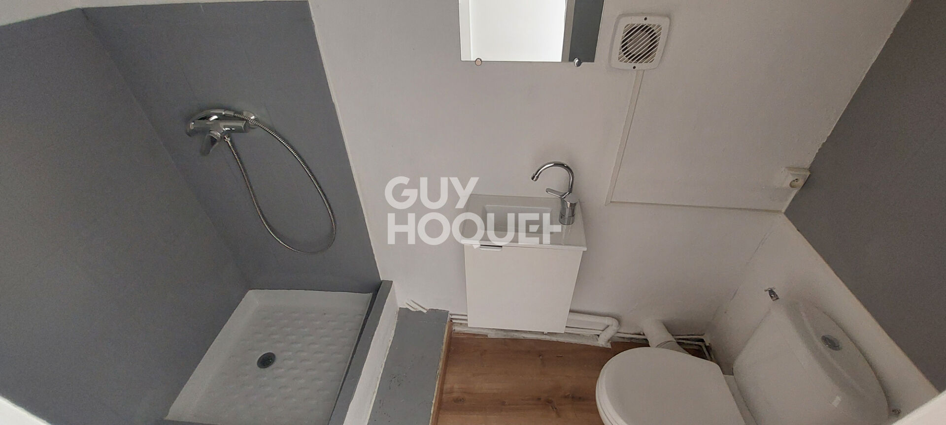 Carpentras - Studio prêt à vivre - 18 m² 