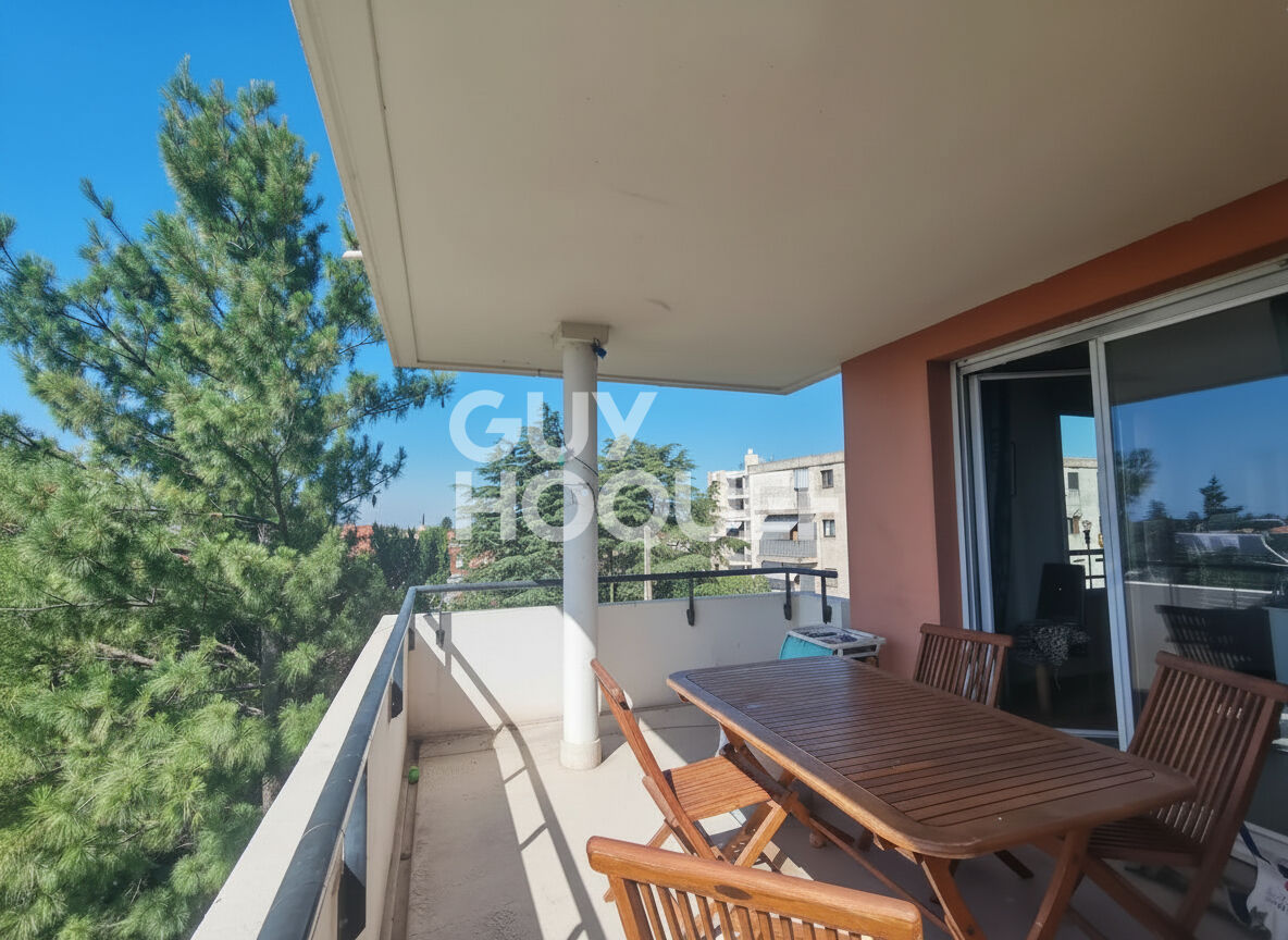 T3 orientée Sud avec terrasse dans Résidence avec Piscine