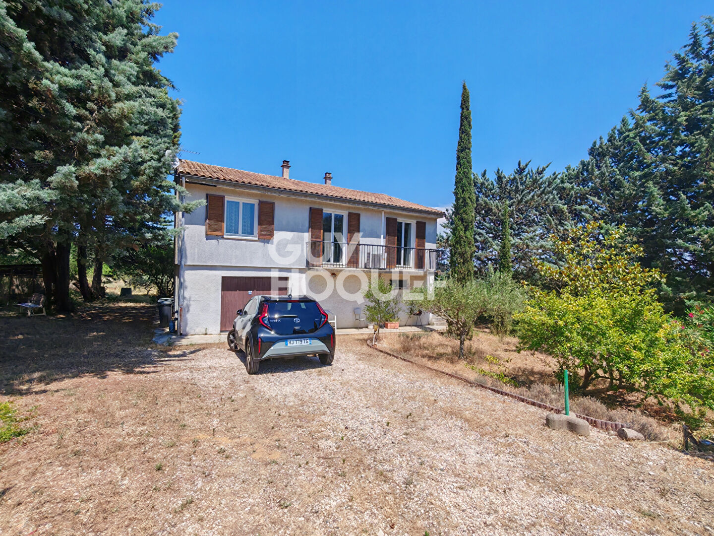COUP DE COEUR - Maison de caractère 80m² + Garages 80m² - Terrain arboré piscinable 2300m²