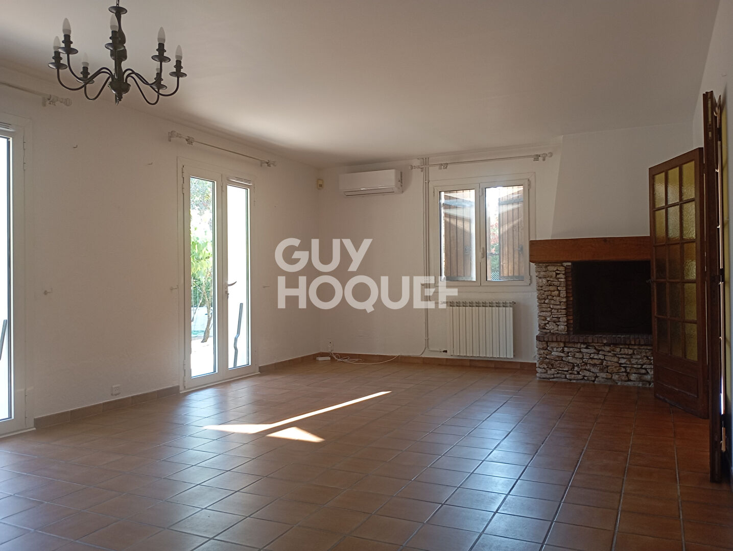 CARPENTRAS  - Maison de 140 m² au calme - terrain de 1200 m²