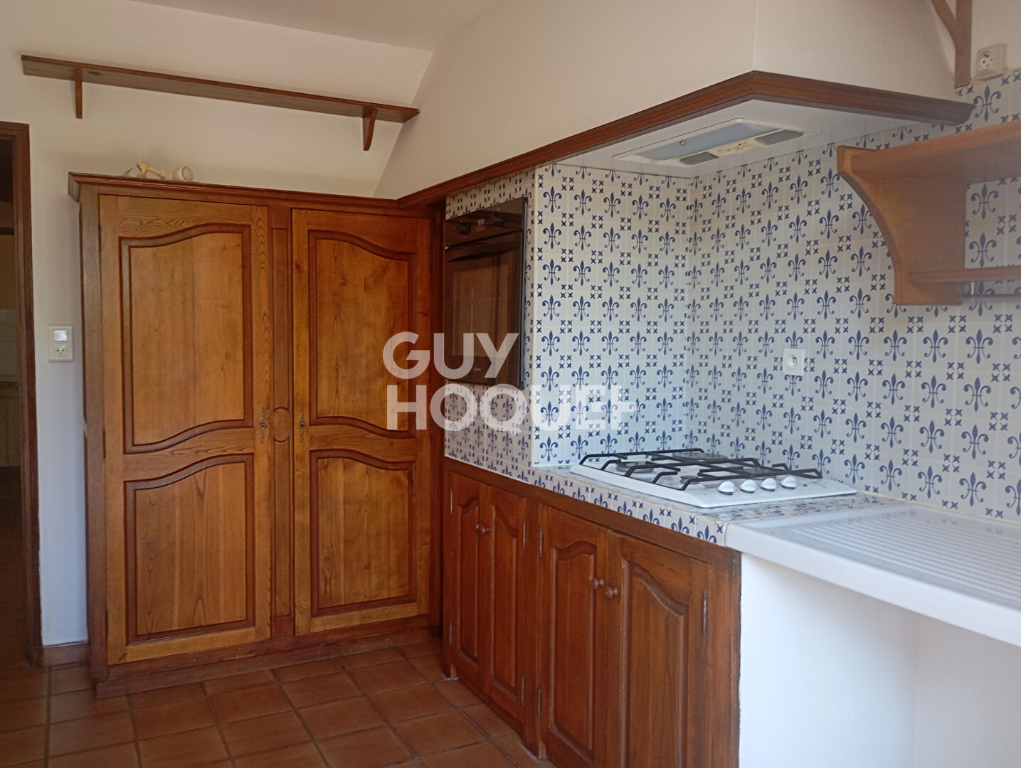 CARPENTRAS  - Maison de 140 m² au calme - terrain de 1200 m²