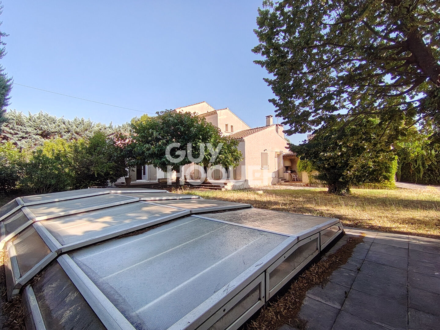 Maison Carpentras 7 pièce(s) de 180 m² - 5 chambres - Jardin - Piscine - Garage / Carport - Forage