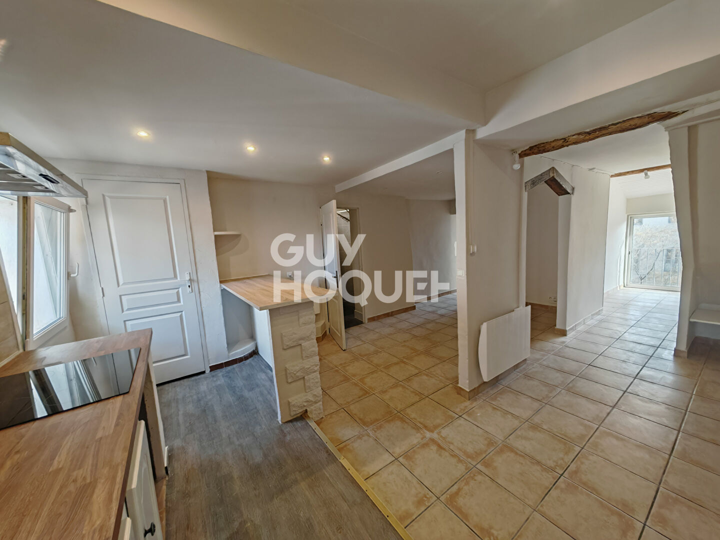 Appartement T3 rénové avec bureau ? Carpentras- Réf. 1837