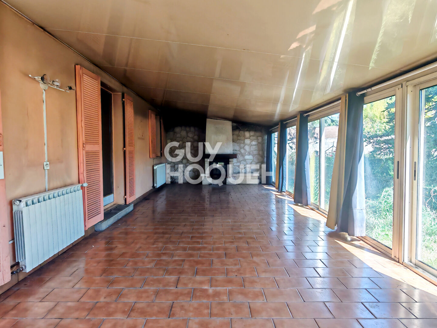 Mormoiron, Maison Plain Pied de 126 m² - 3 chambres - 735 m² de terrain