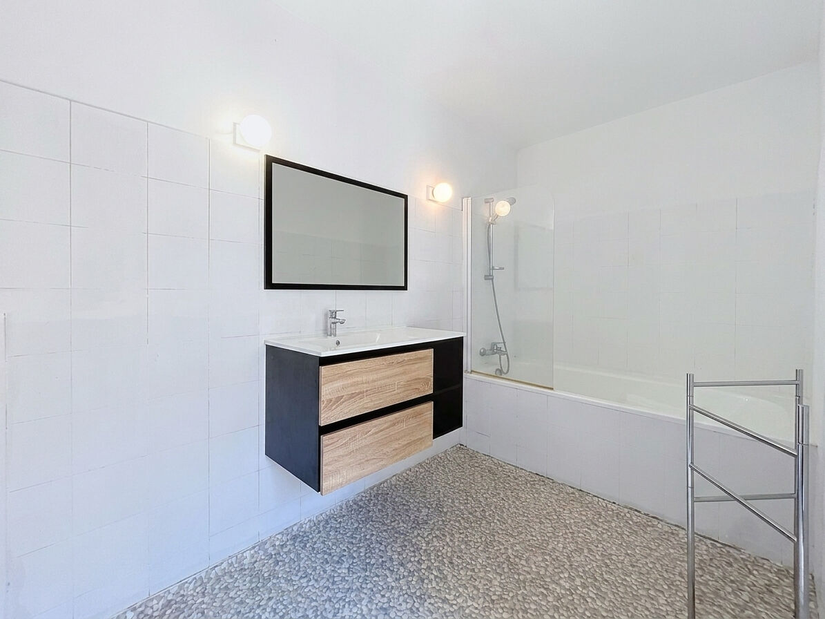 Appartement  5 pièce(s) de 115 m2
