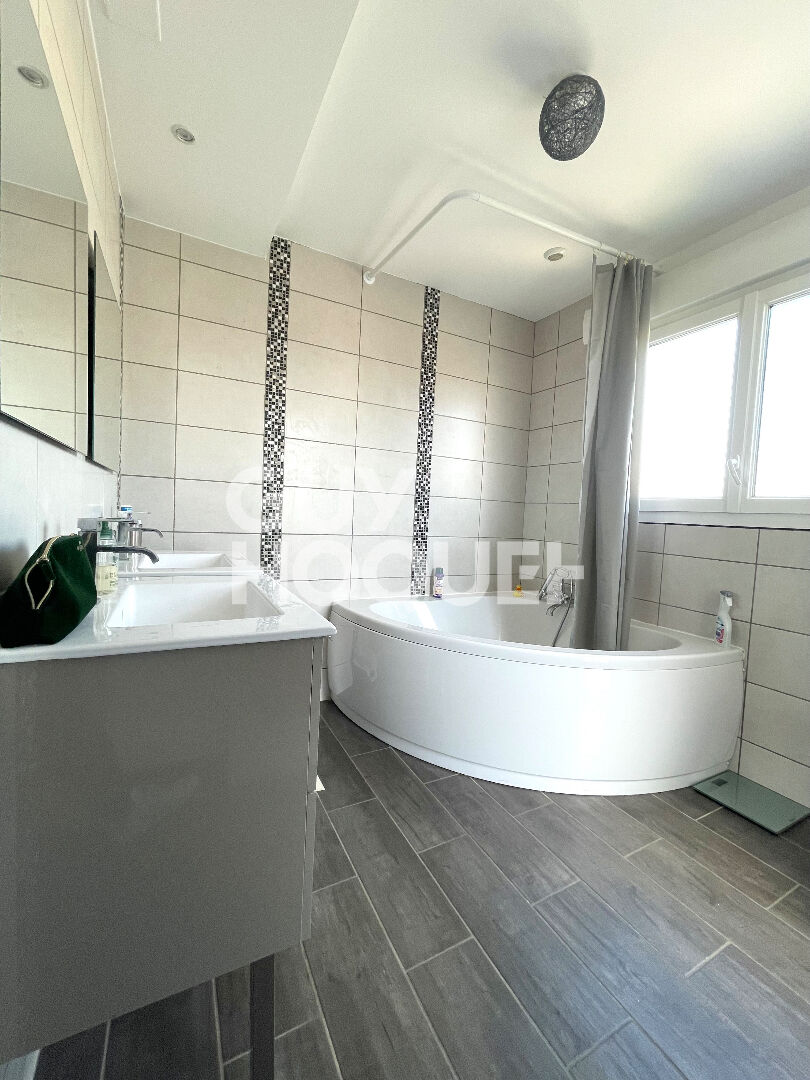 Maison Clinchamps Sur Orne 111 m2