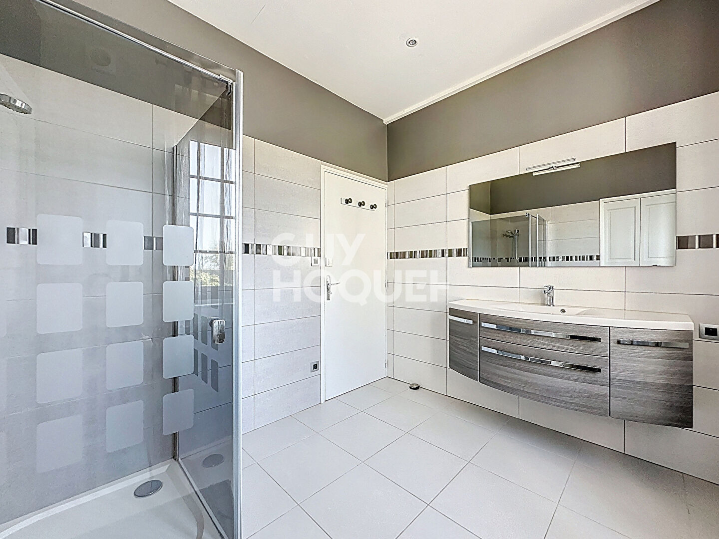 Maison Fontenay Le Pesnel 5 pièce(s) 250 m2