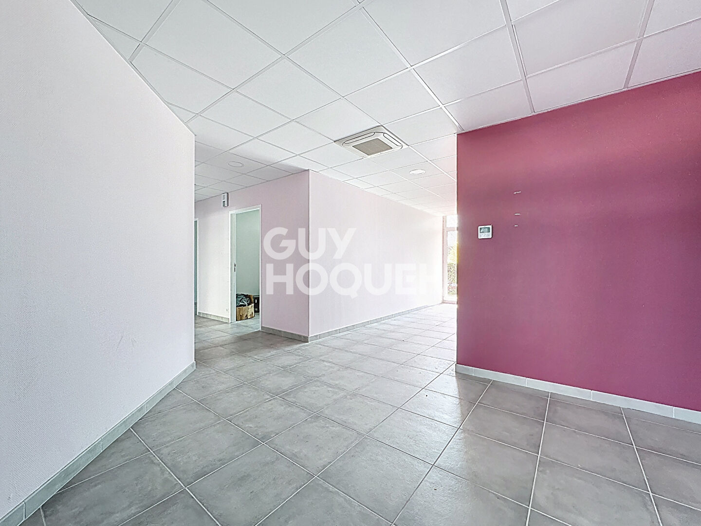 Local commercial 170 m²