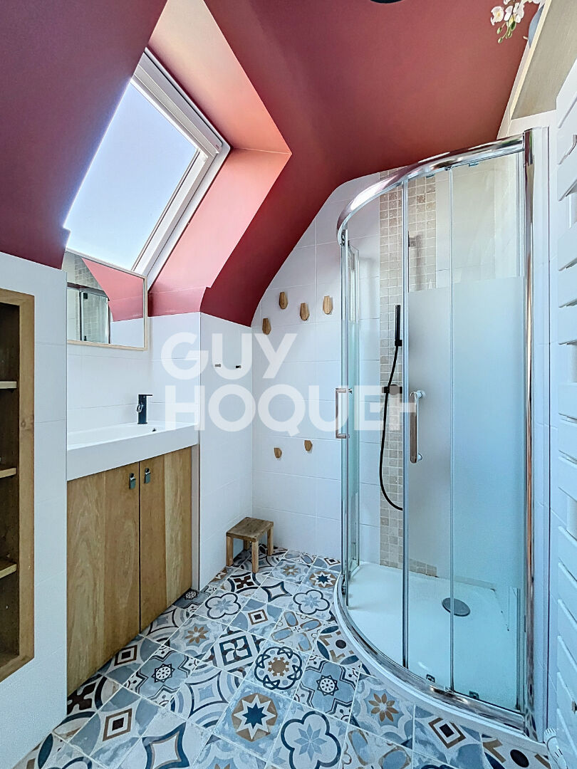 Maison  7 pièce(s)  4 chambres