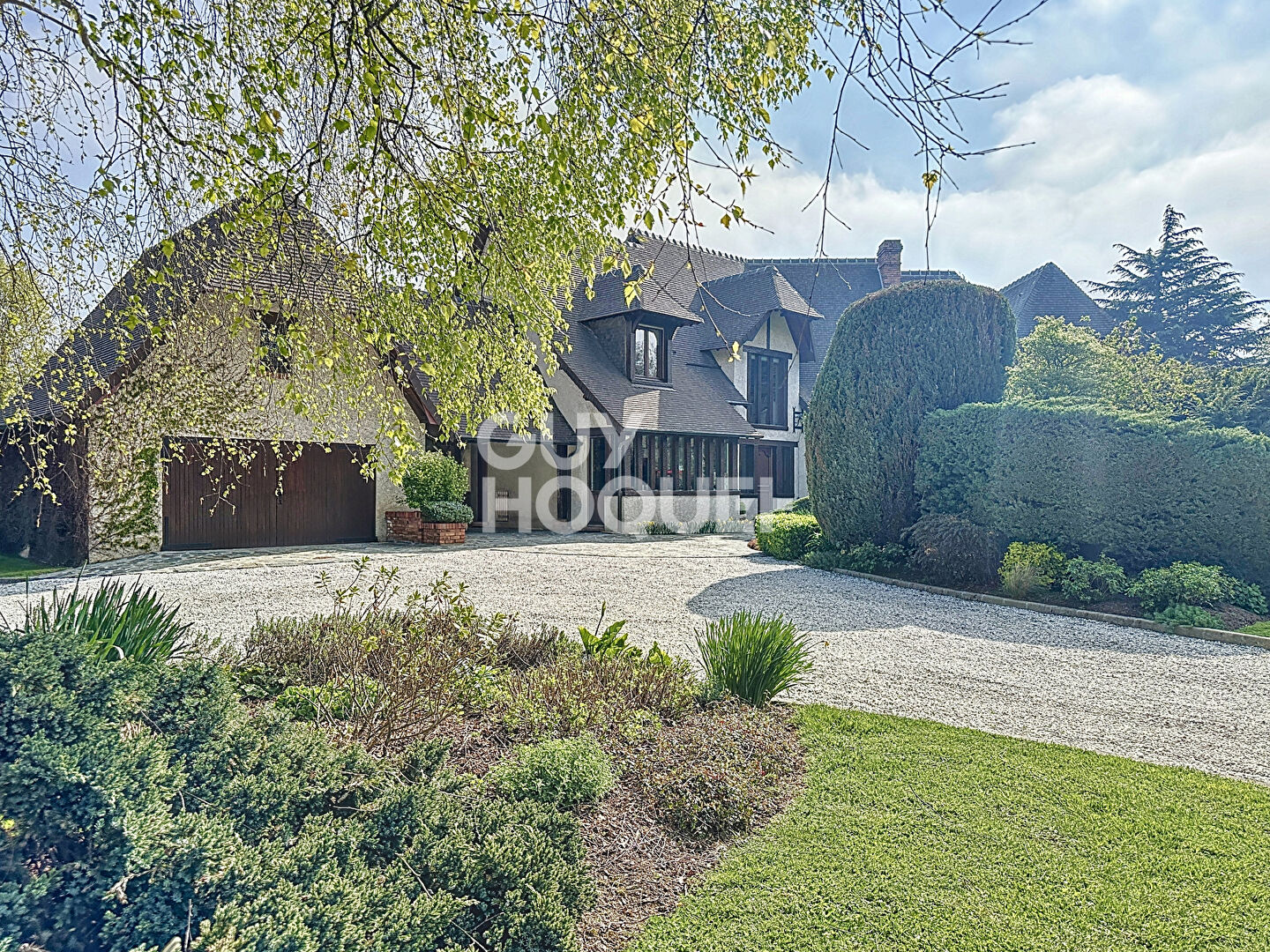 Maison CAEN NORD 10 pièce(s) 290 m2