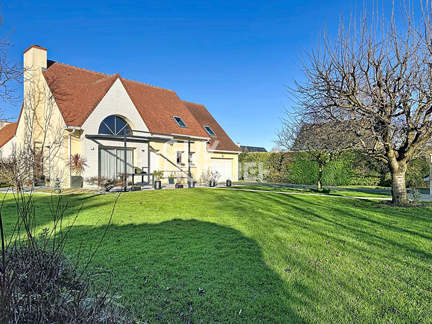 MAISON ASTONE 160m²  4 chambres