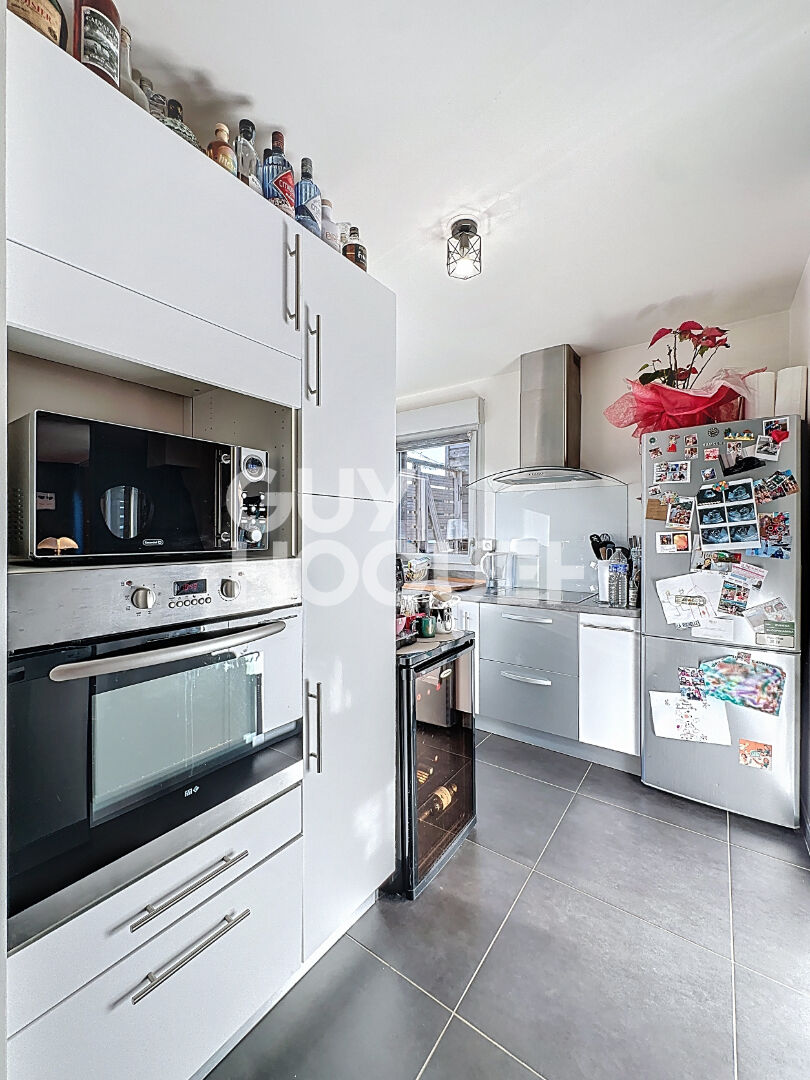 Maison 5 pièce(s) 110 m2 SAINT-CONTEST