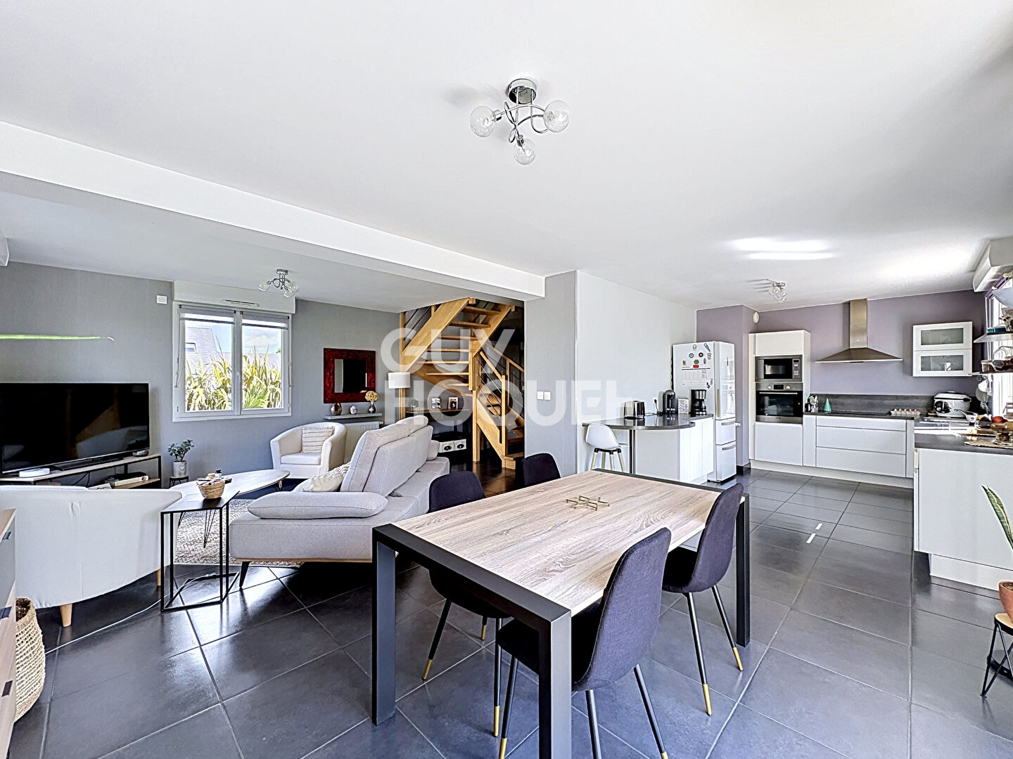 Maison Fontenay Le Pesnel 4 pièce(s) 103.68 m2