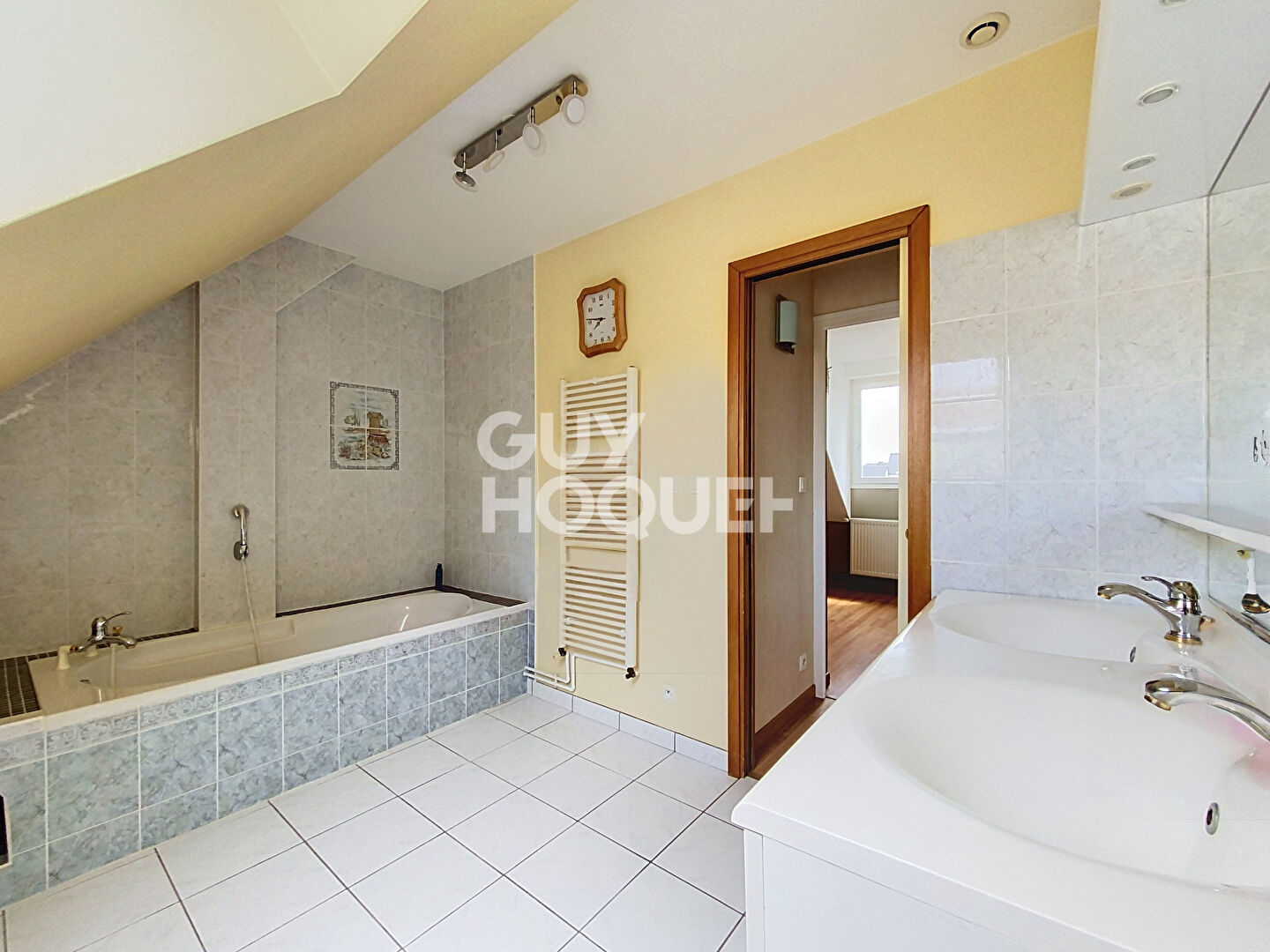 Maison Castine En Plaine 6 pièces