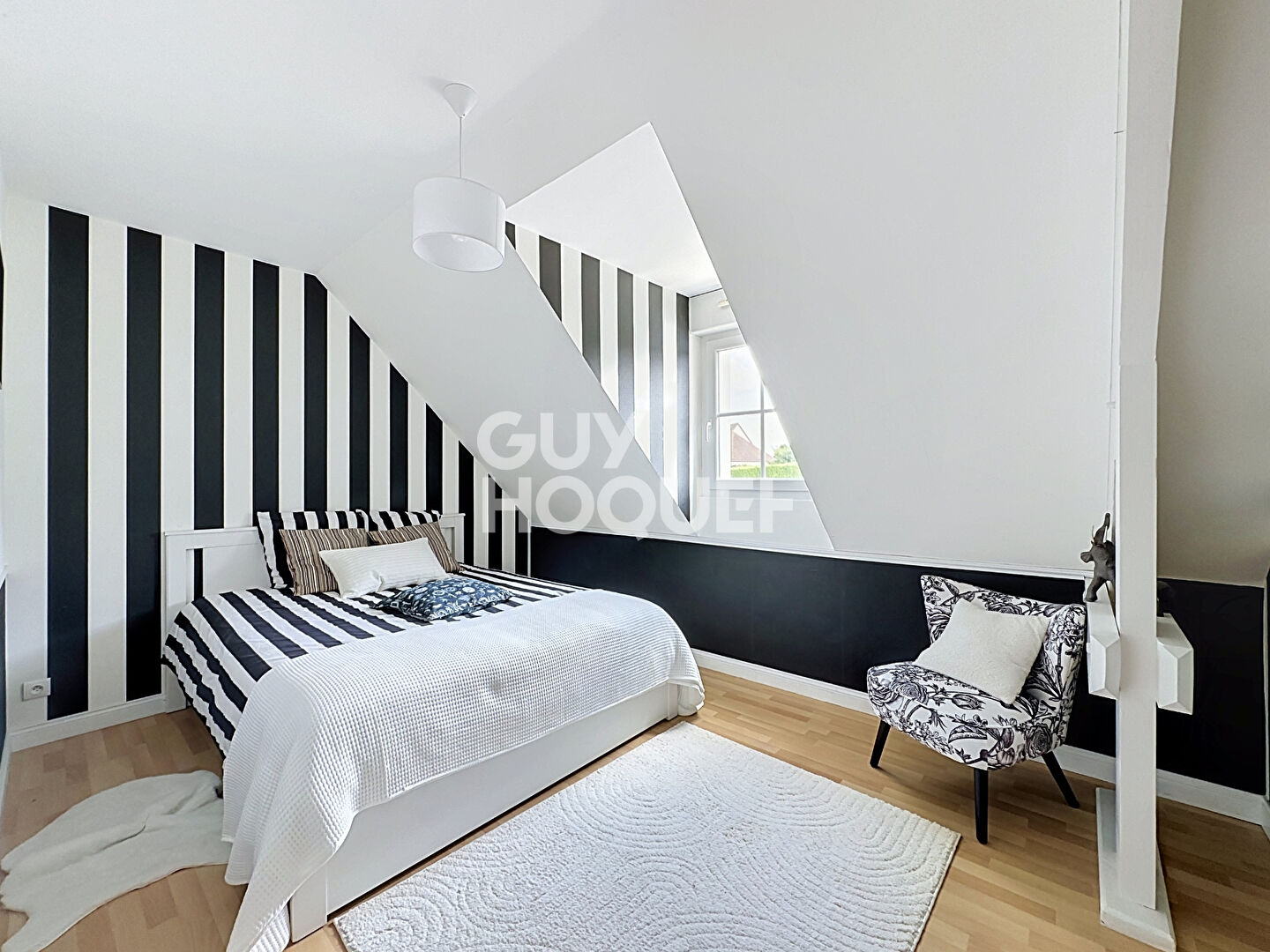 Maison 214 m² - Coulombs