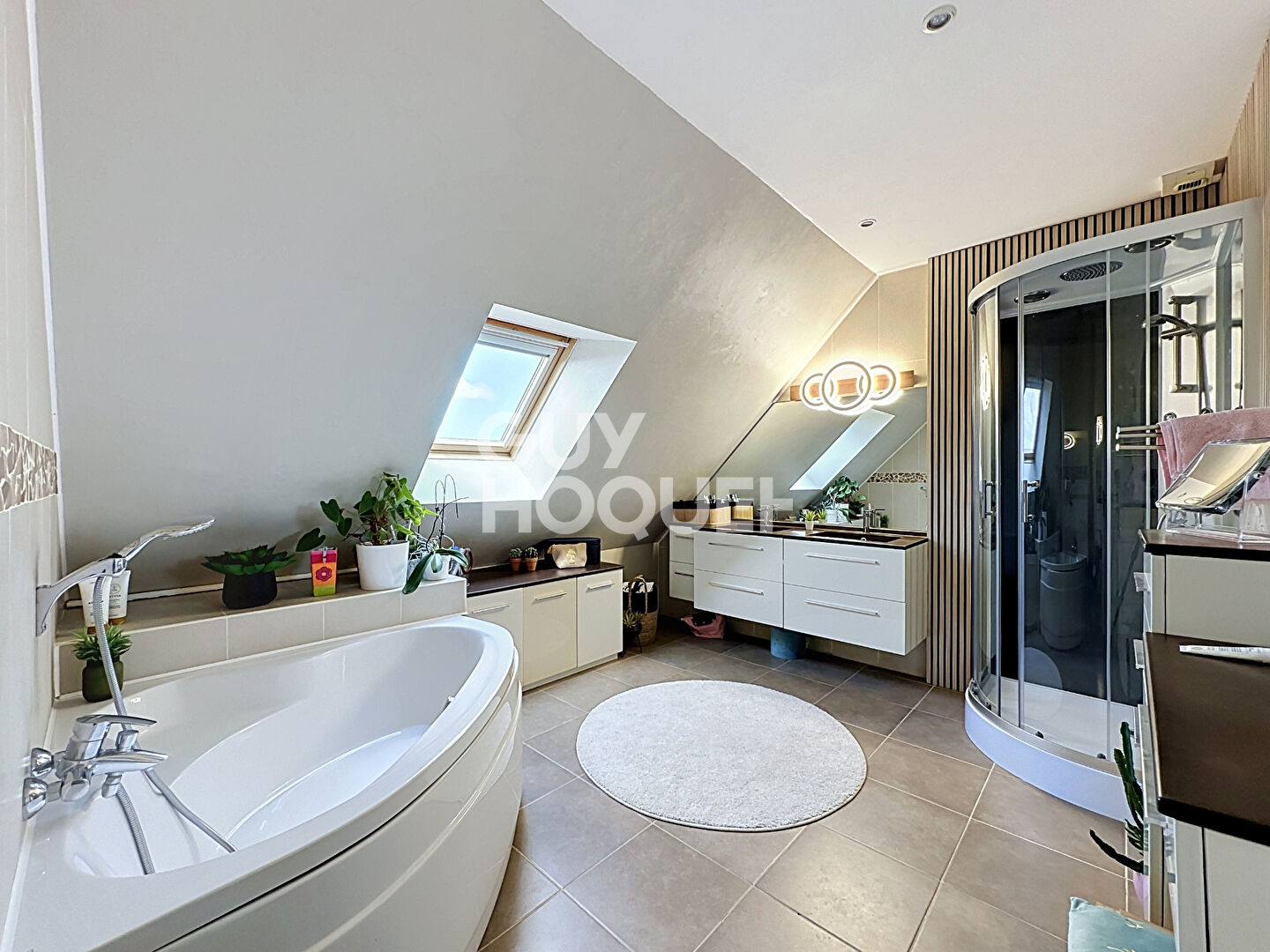 Maison 214 m² - Coulombs