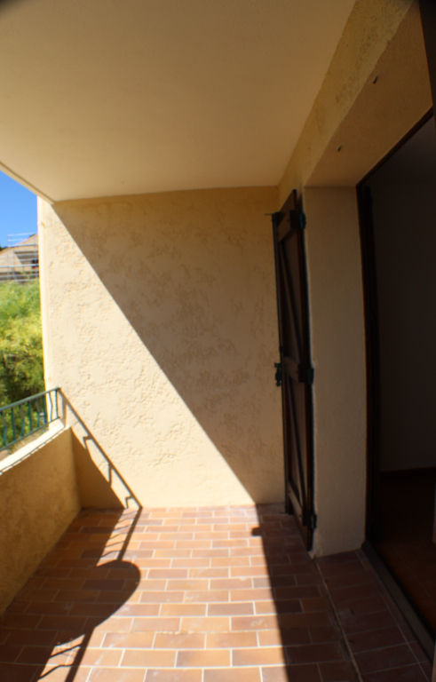 Studio de 20 m² avec loggia et parking