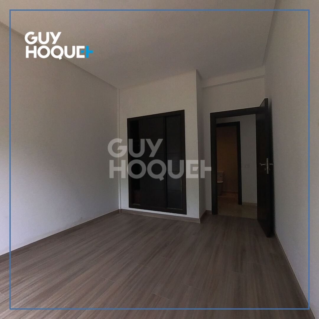 Appartement  4 pièce(s) 130 m2