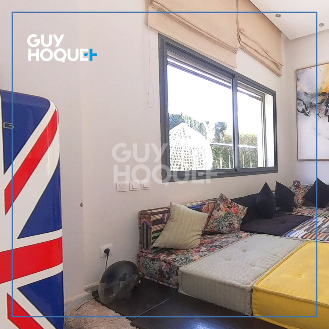 Villa à vendre à Dar Bouazza  310 m²