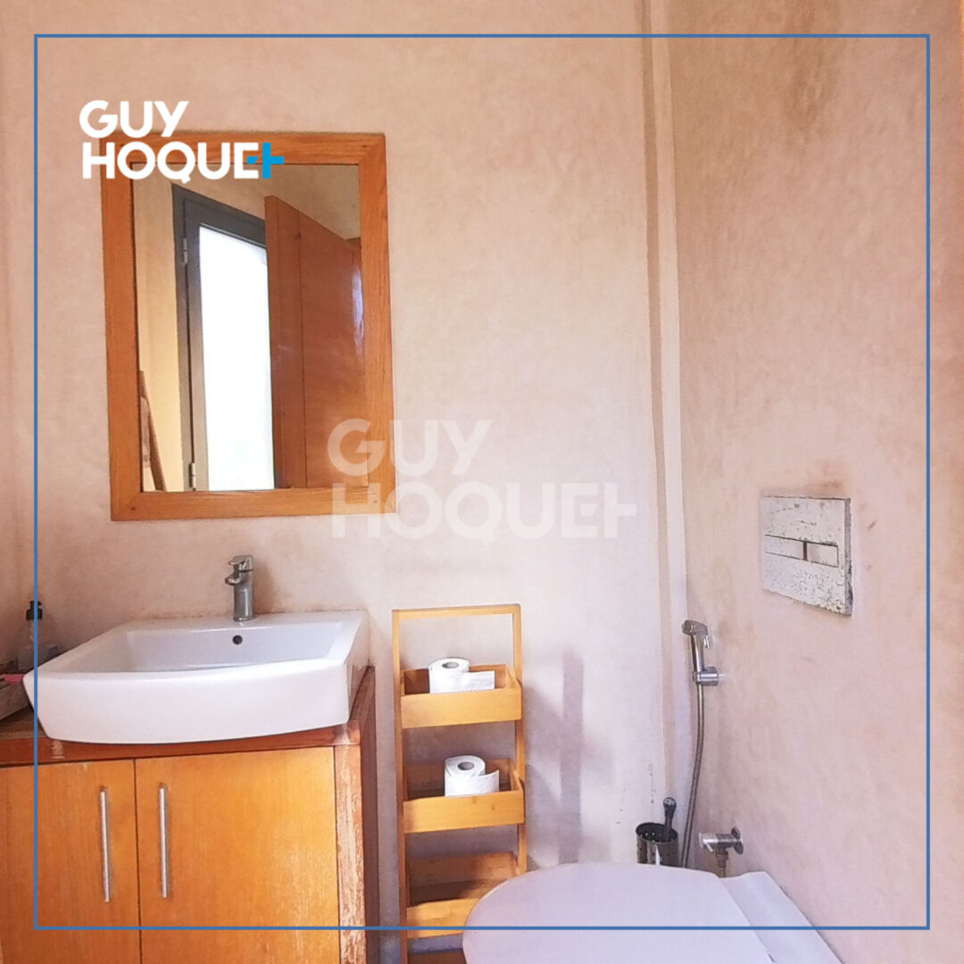 Villa à vendre à Dar Bouazza  310 m²