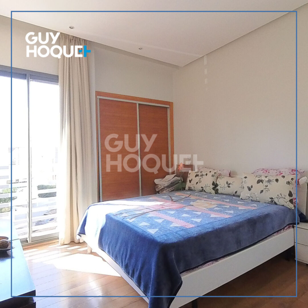 Villa à vendre à Dar Bouazza  310 m²