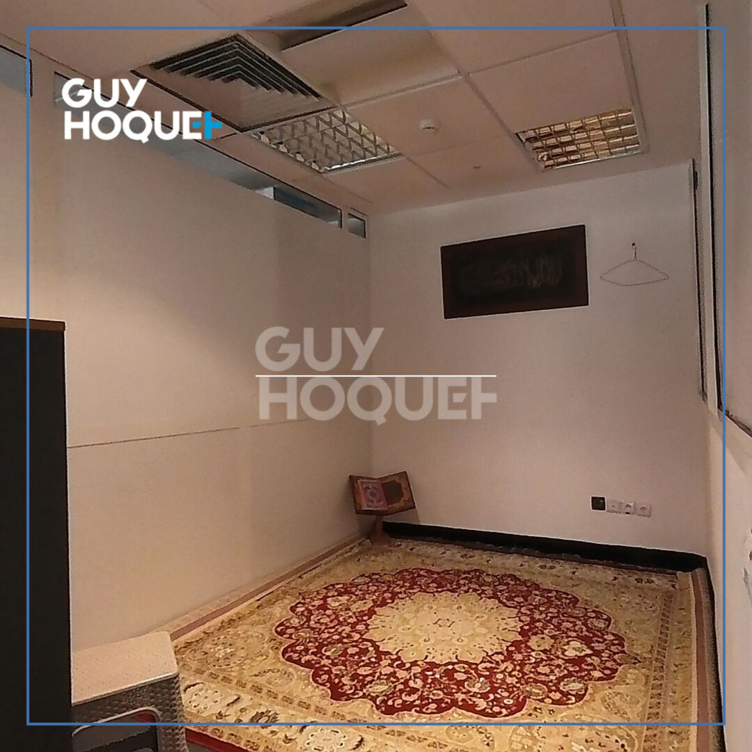 Plateau bureaux de 372 m² avec accès exclusif et luminosité exceptionnelle ? Beauséjour