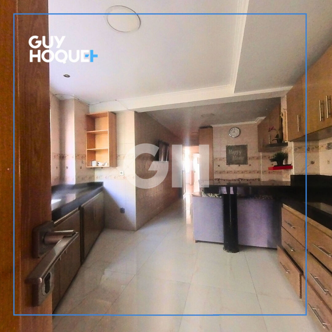 Tres bel appartement meublé sur Abou mahassine