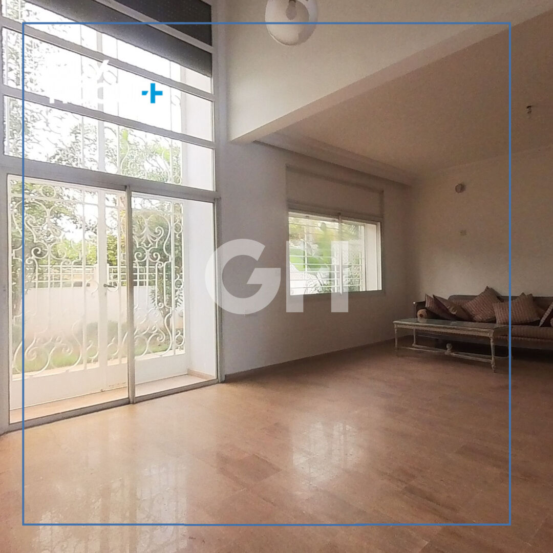 Villa à Mandarona 259 m² avec jardin privé 4.600.000 MAD
