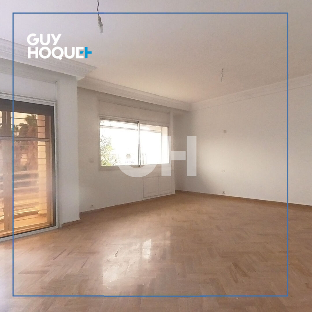 Villa à Mandarona 259 m² avec jardin privé 4.600.000 MAD