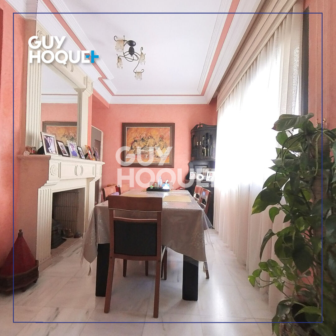 Appartement de 238 m² dans la Résidence Yasmine, Bd Ghandi