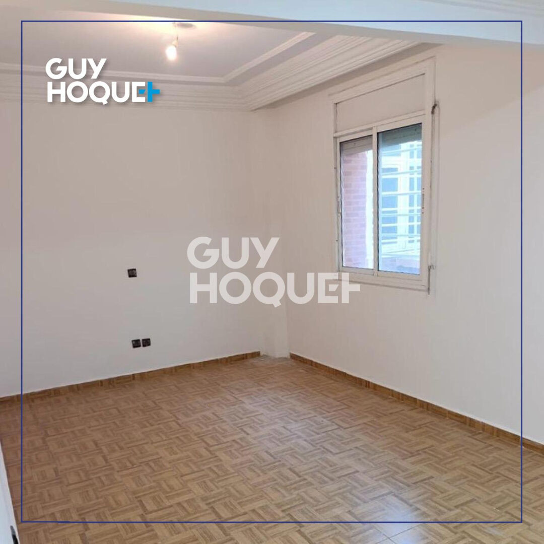 Spacieux appartement/bureau Boulevard Sidi Abderrahmane