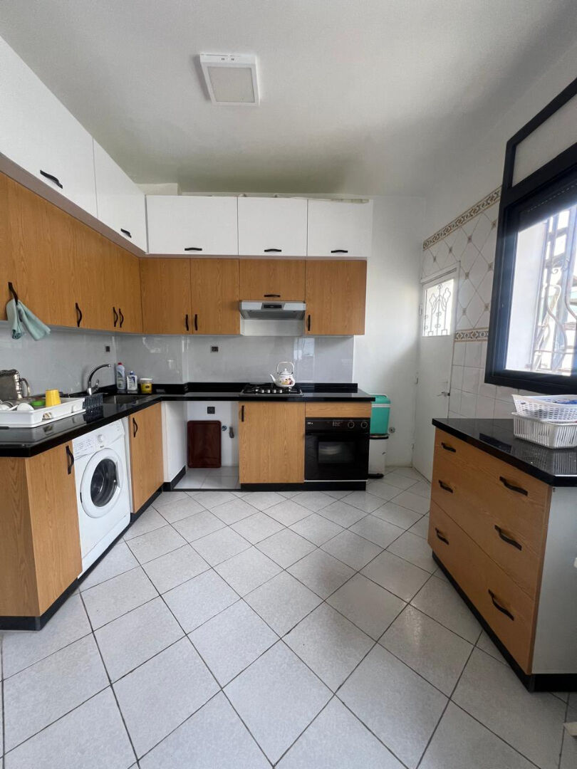 Appartement traversant de 3 chambres avec double salon - Quartier Racine