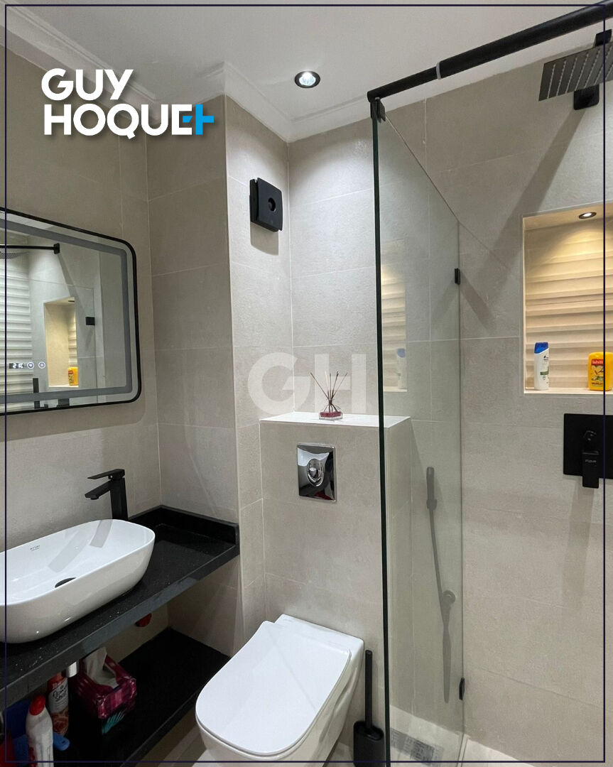 Appartement rénové de 106 m² à La Gironde