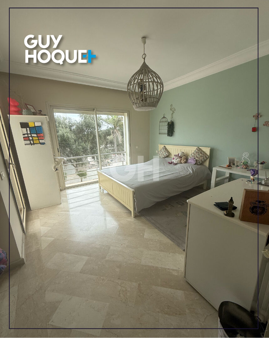 Villa à la vente sur la route d'azemmour dans une residence sécurisée