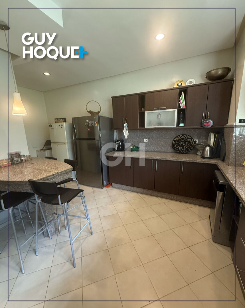 Villa à la vente sur la route d'azemmour dans une residence sécurisée