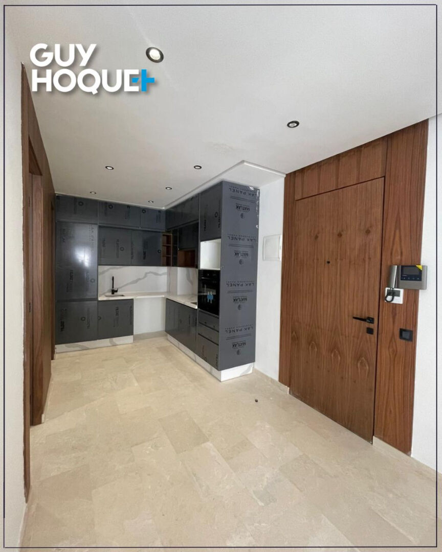 Studio 14 : Studio moderne à vendre à Quartier Les Princesses