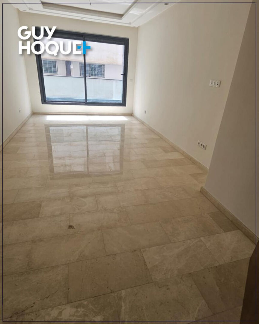 Appartement neuf 104 m² + terrasse & parking titré ? Quartier Les Princesses