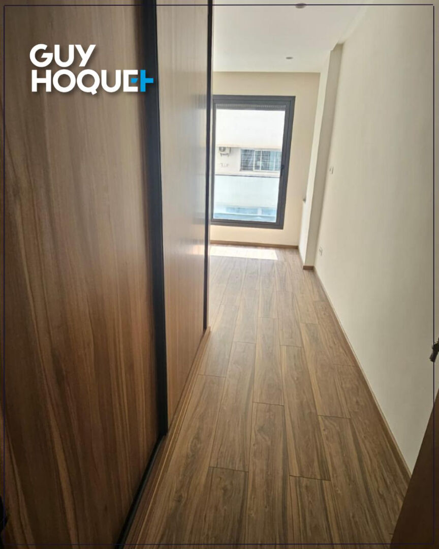 Appartement neuf 104 m² + terrasse & parking titré ? Quartier Les Princesses