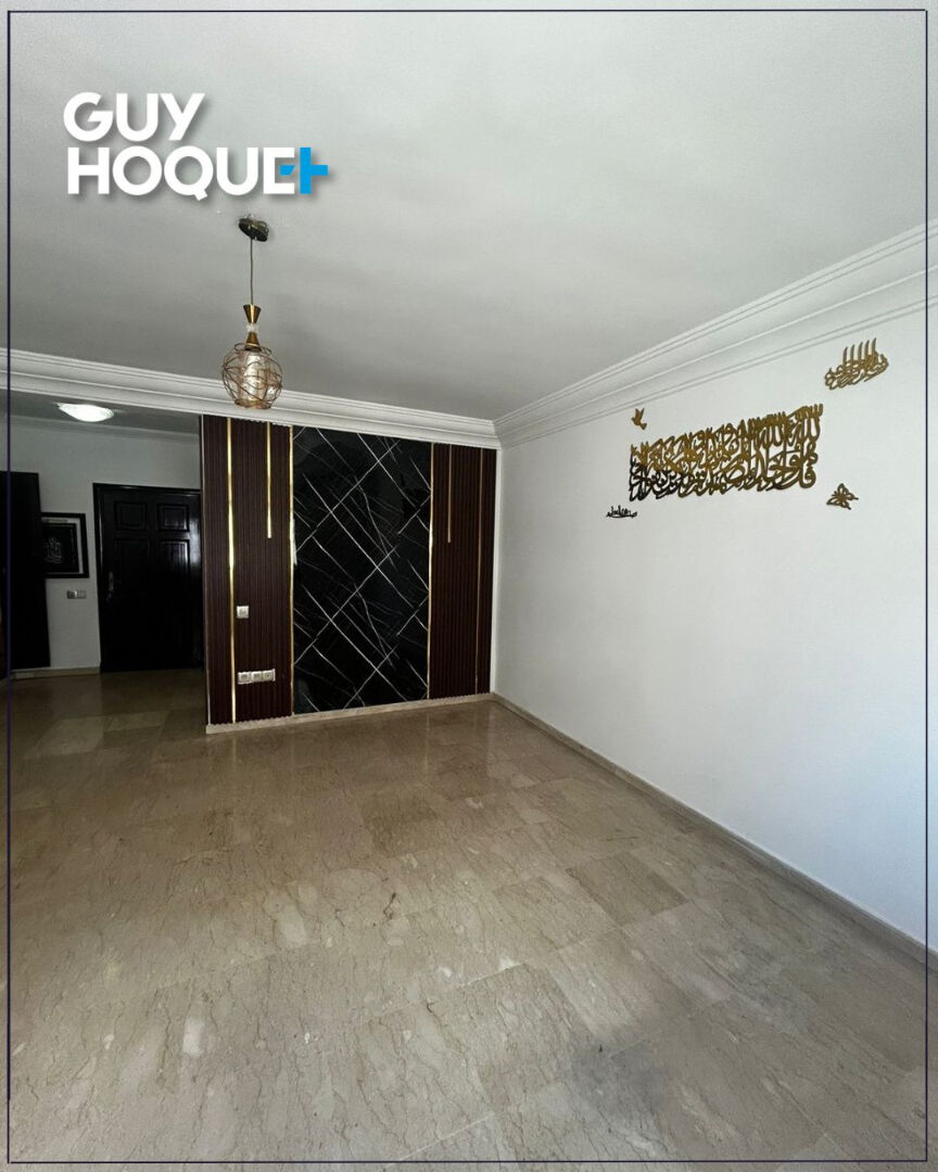 Charmant duplex de 2 chambres avec place de parking de 10 m²