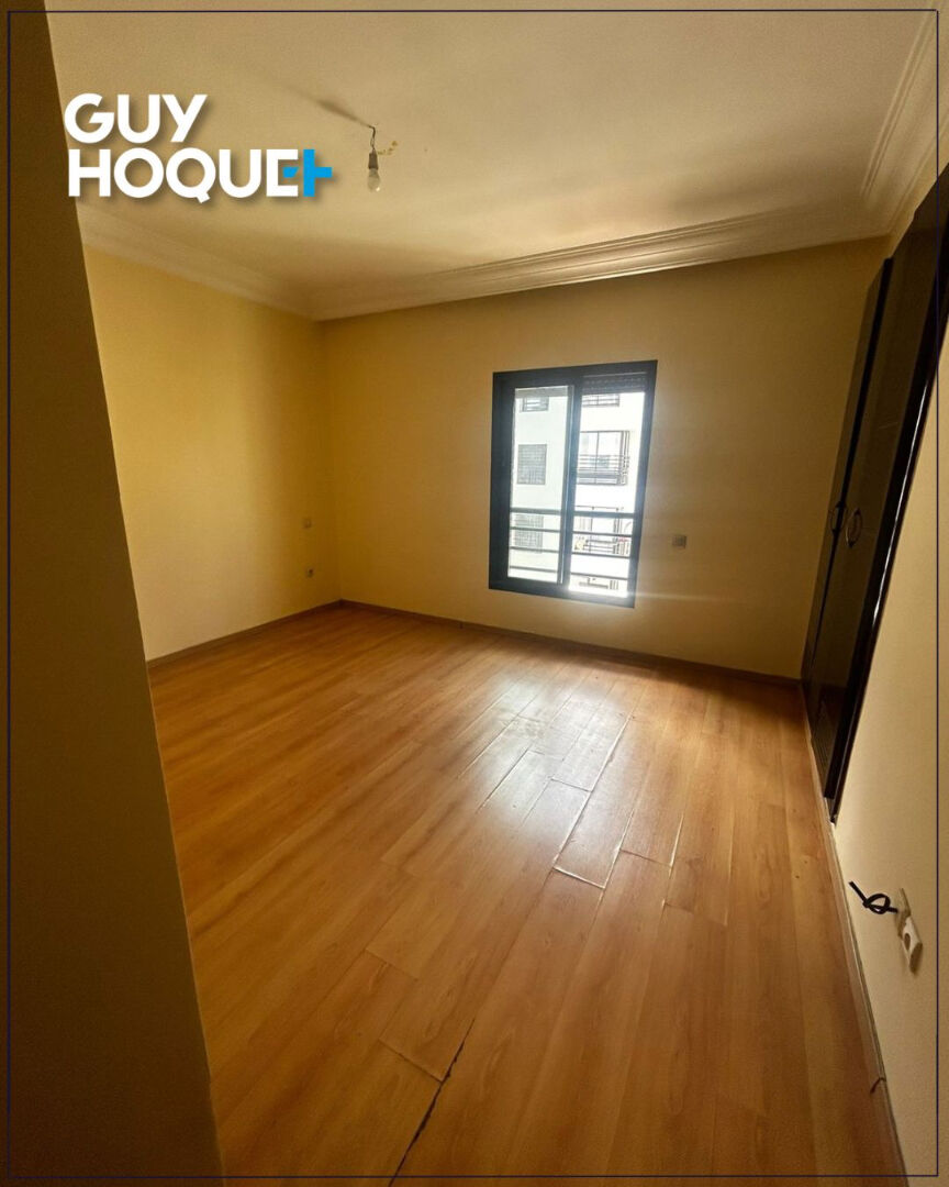 Charmant duplex de 2 chambres avec place de parking de 10 m²