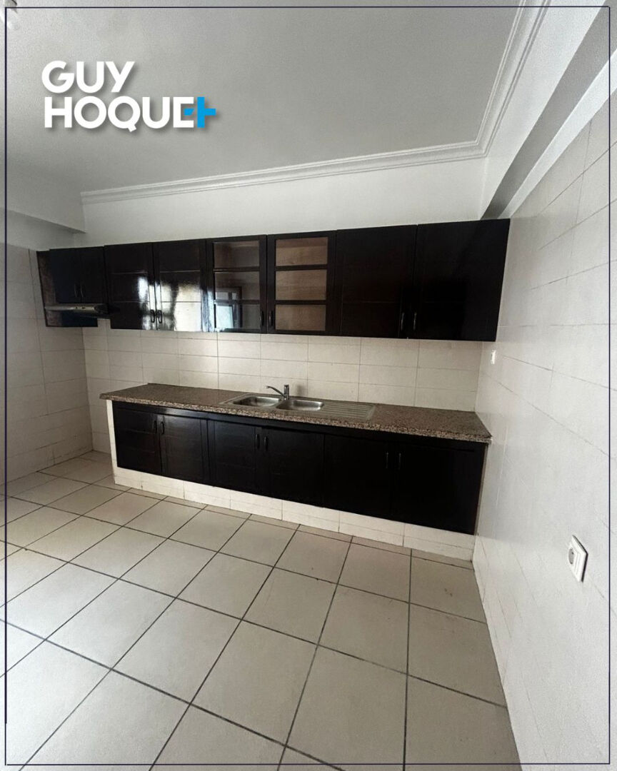 Charmant duplex de 2 chambres avec place de parking de 10 m²