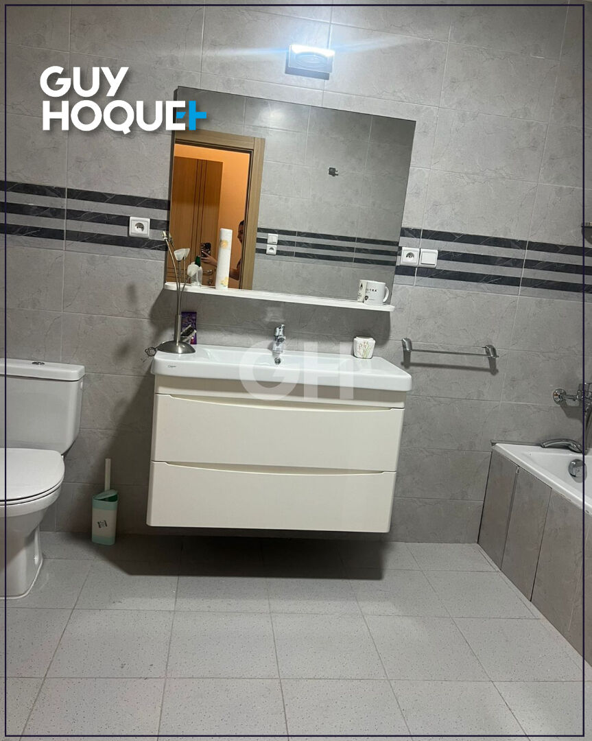 GRAND LOFT semi meublé à 6500dh