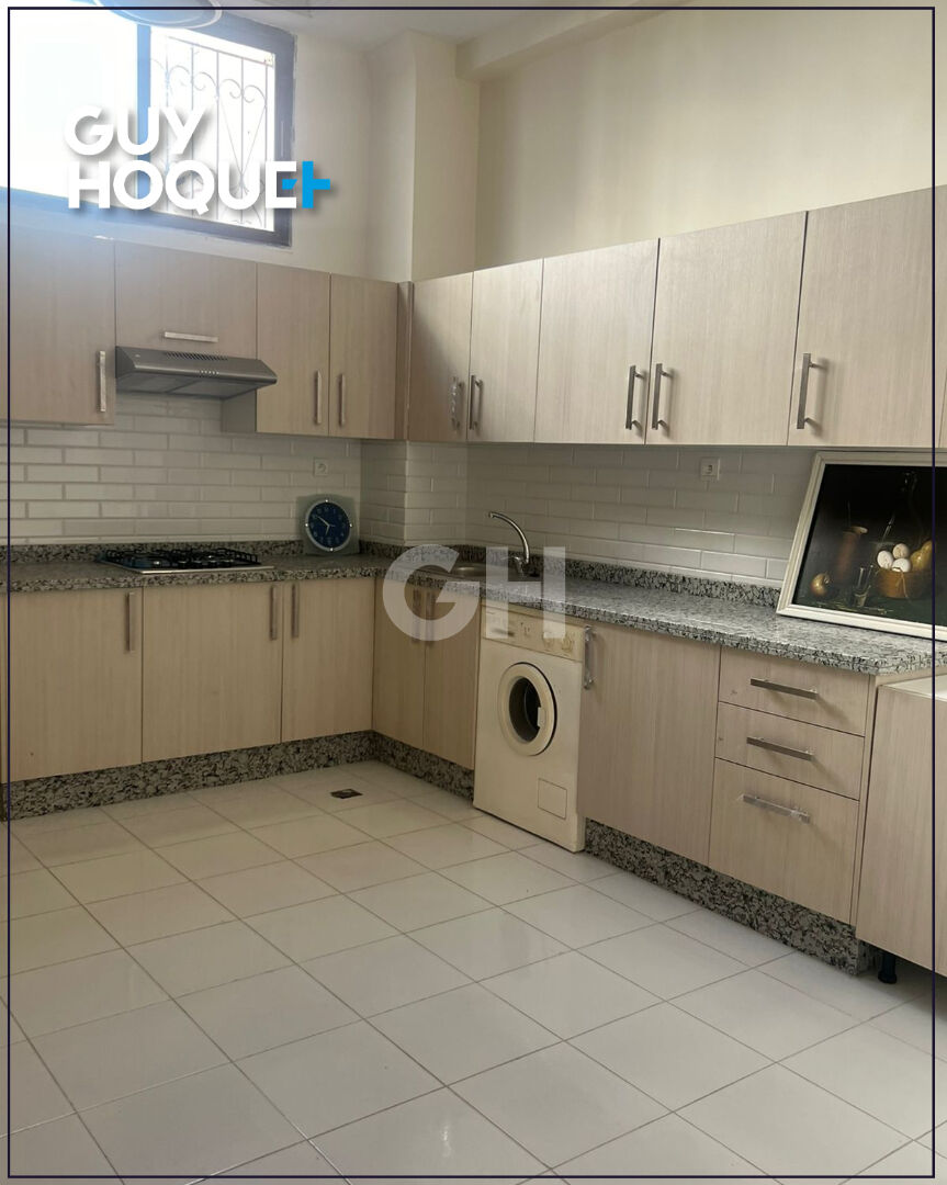 GRAND LOFT semi meublé à 6500dh