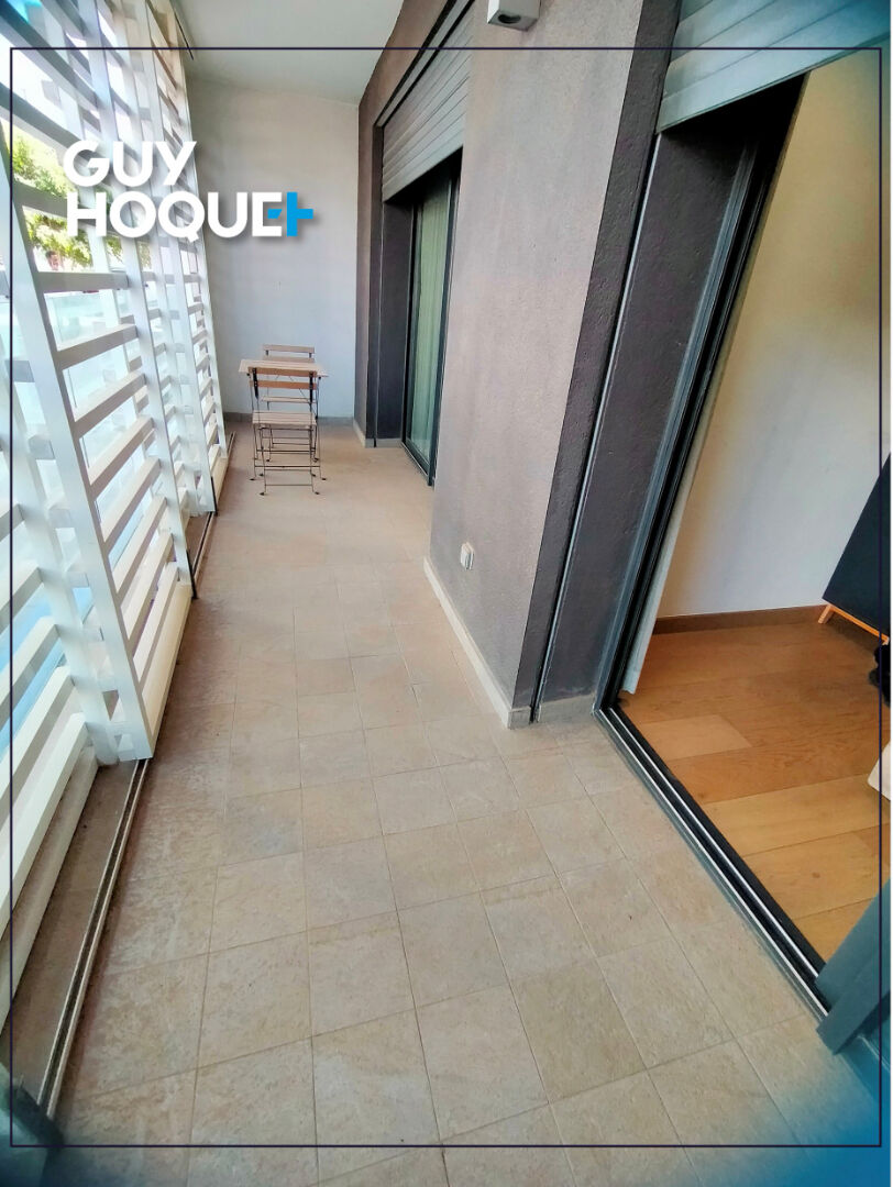 Studio Meublé avec Terrasse à louer CFC