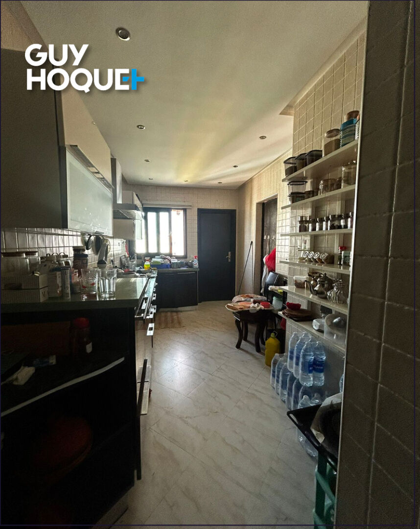 Magnifique 3 chambres sur Résidence Ghandi/ 171m2