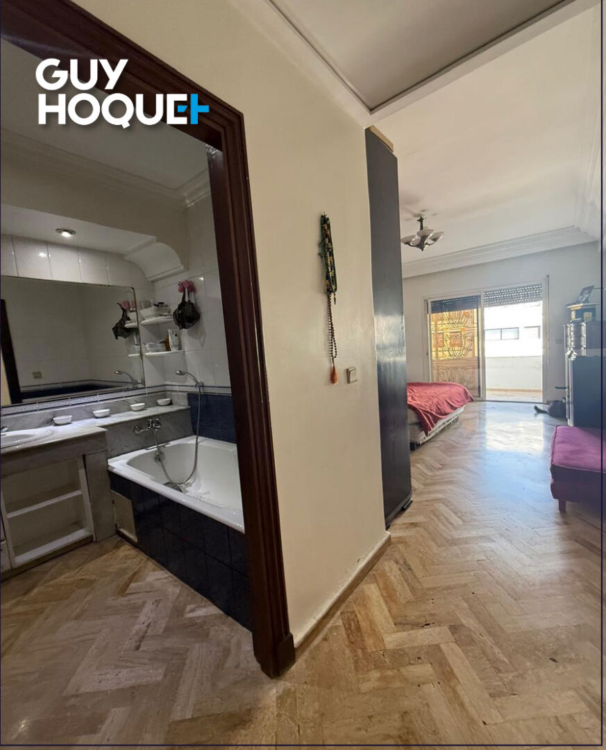 Exceptionnel appartement 258m2 sur la prestigieuse rue Ain Harrouda ? Casablanca