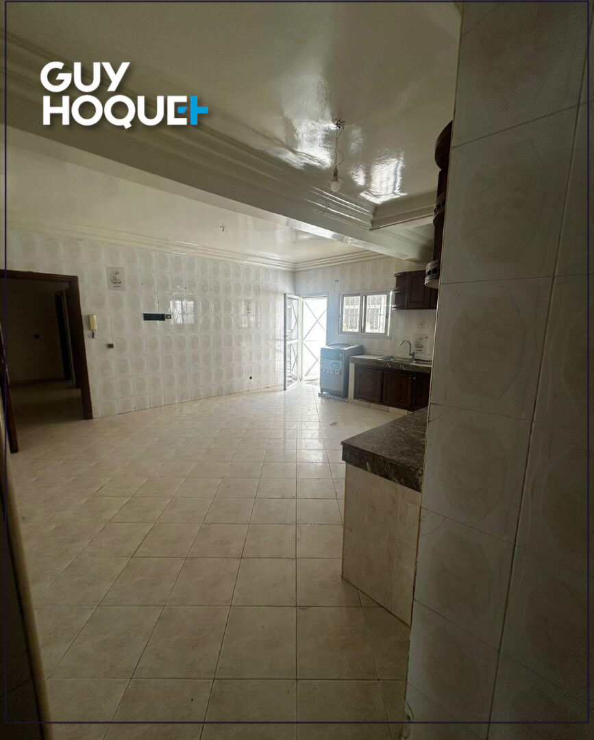 Exceptionnel appartement de 332 m² avec 5 chambres et terrasse de 100 m² au coeur du Triangle d'Or