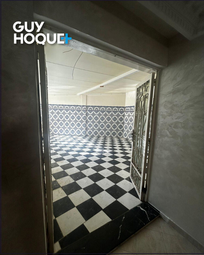 Exceptionnel appartement de 332 m² avec 5 chambres et terrasse de 100 m² au coeur du Triangle d'Or